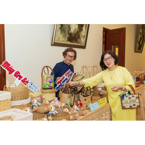 Tôn vinh vai trò nữ doanh nhân